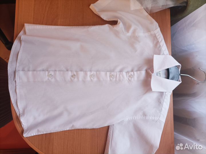 Пакет школьных рубашек на мальчика 116-122