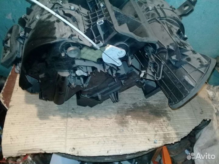 Корпус отопителя (печки) салона Peugeot 206