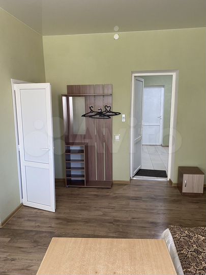 Дом 595 м² на участке 8,4 сот.