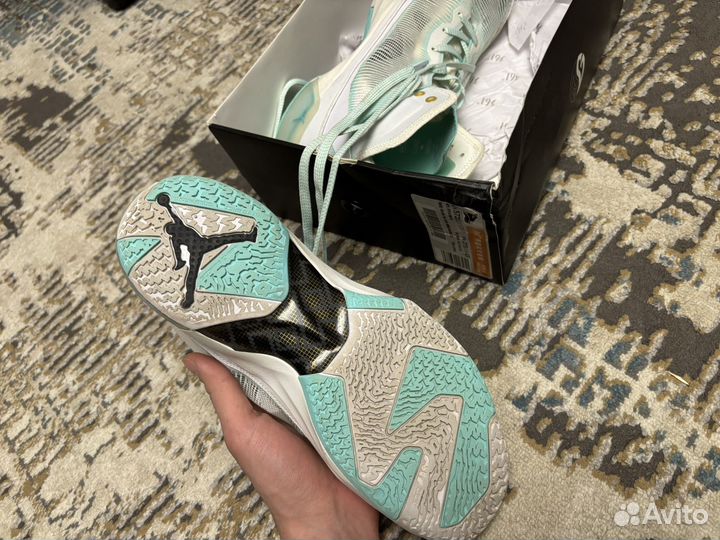 Баскетбольные кроссовки Nike Air jordan 37