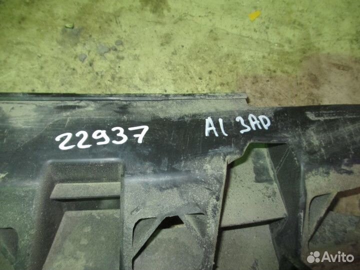 Кронштейн заднего бампера Audi A1 (8X) 2010-2018