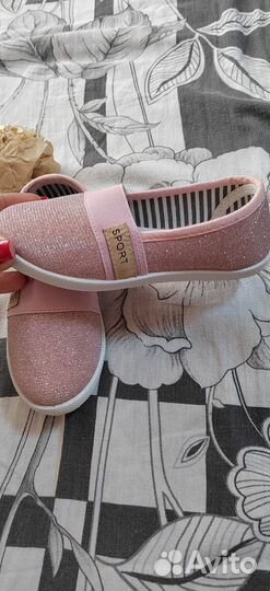 Слипоны для девочки