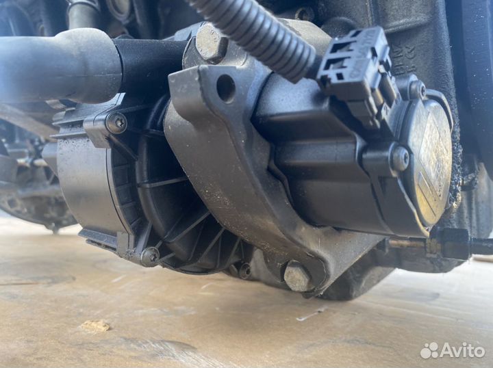 Насос обдува катализаторов Mercedes m104 m119