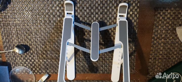 Подставка для ноутбука