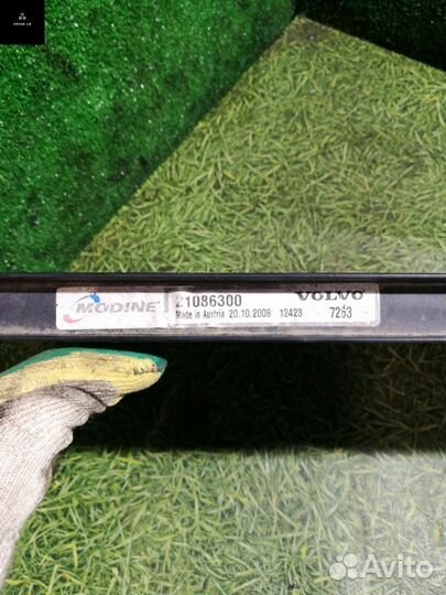 Радиатор кондиционера Volvo FH 2009 21086300