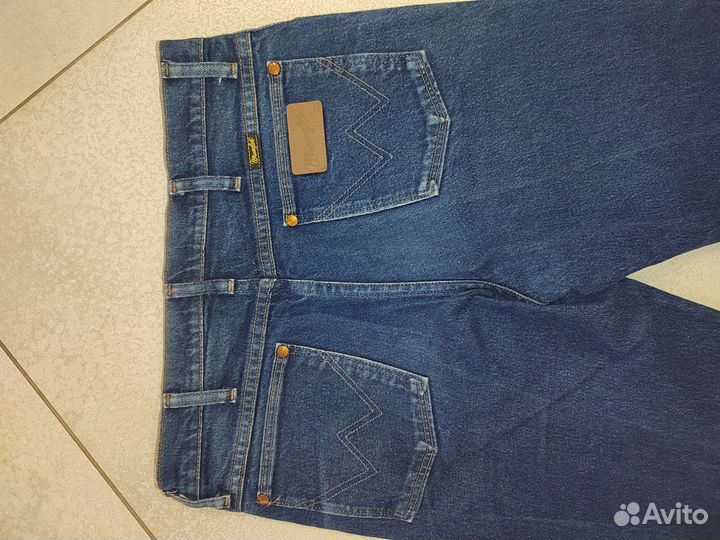 Джинсы мужские wrangler w33 l32 made in Mexico