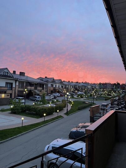 3-к. квартира, 81,5 м², 1/2 эт.