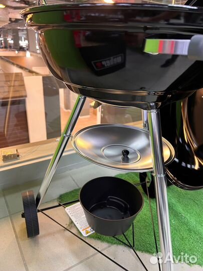 Угольный гриль Weber Compact Kettle 47