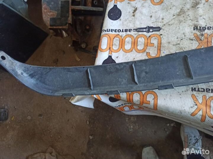 Фартук бампера Chevrolet Trailblazer GMT360