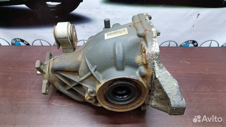 Задний редуктор Mercedes W212, W218, W204