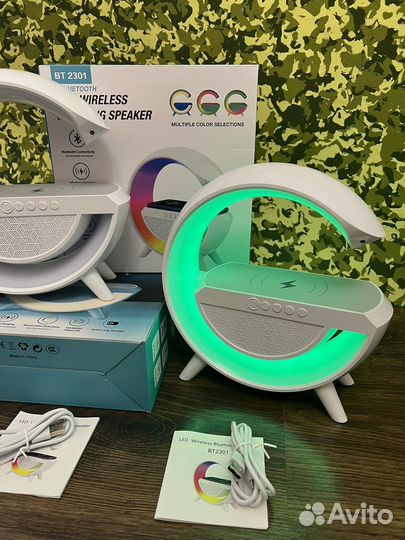 Умная колонка ночник с беспроводной зарядкой