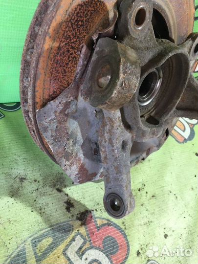 Кулак поворотный передний правый Hyundai Solaris