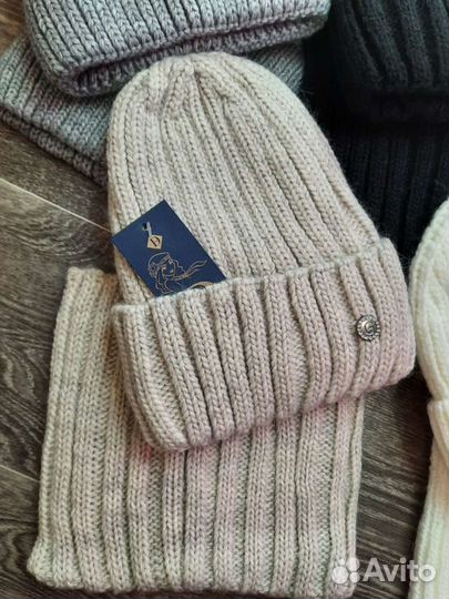 Снуд/шапка. Новые. Акрил+ шерсть