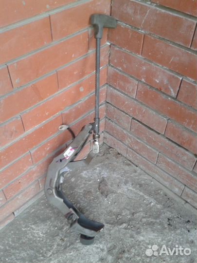 Ручник Ford Ranger Mazda BT 50