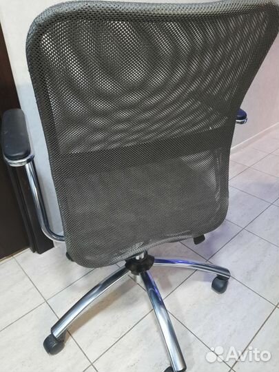 Компьютерное кресло бу