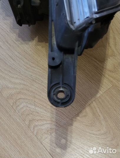 Фара на hyundai solaris 1