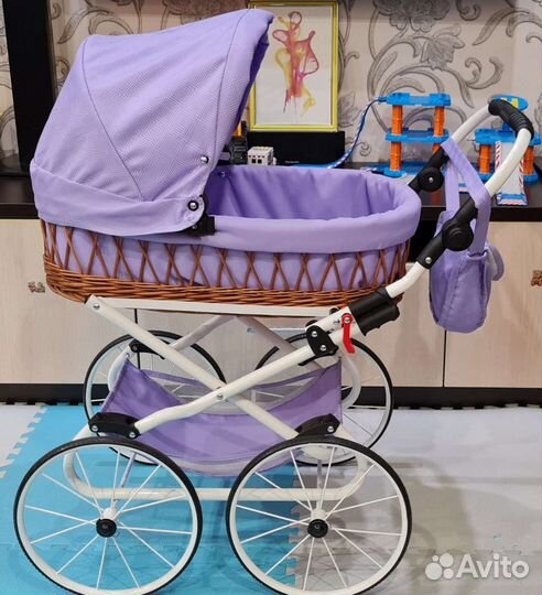 Коляска для куклы