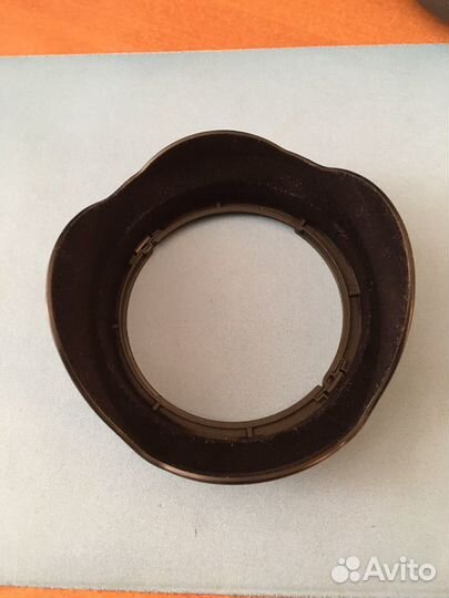 Бленда Canon EW-83E