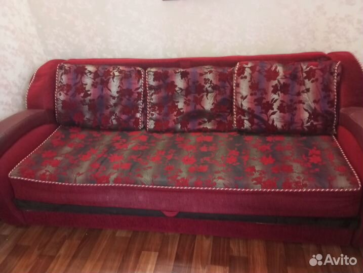 Диван б/у