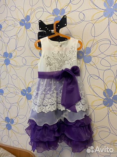 Платье для девочки отдельно)