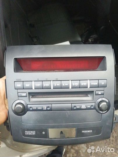 Магнитола на Mitsubishi Outlander