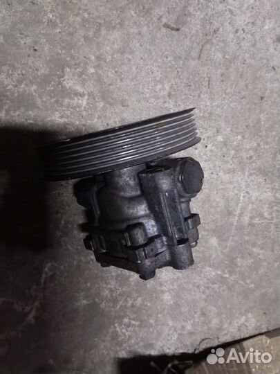 Насос гур Mitsubishi outlander SU 05-09Г