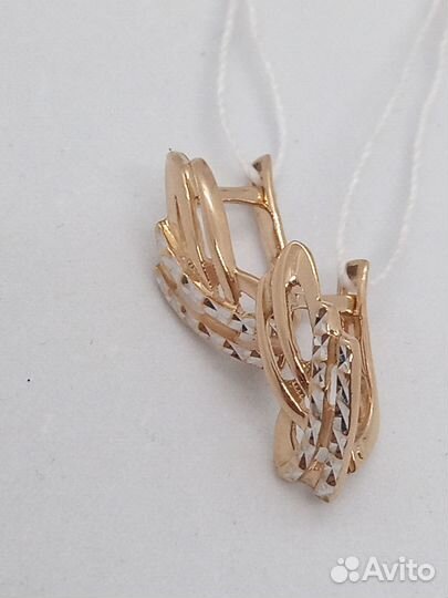 Золотые серьги