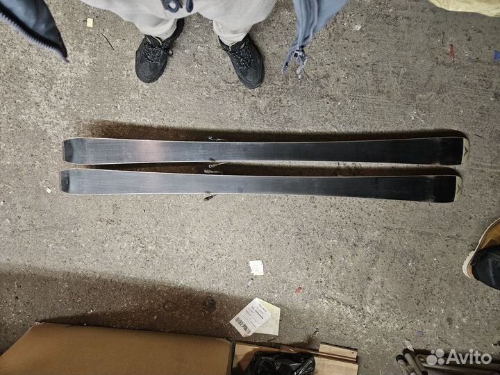 Горные лыжи dinastar