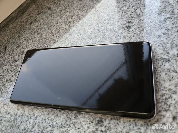 Samsung Galaxy S10+, 8/128 ГБ