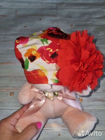 Шапочка для девочки