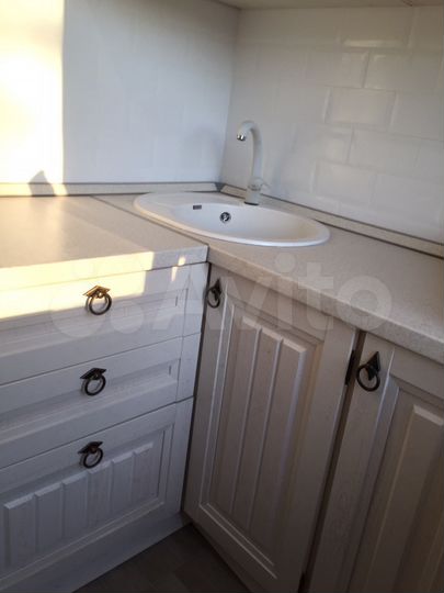 2-к. квартира, 52 м², 4/4 эт.