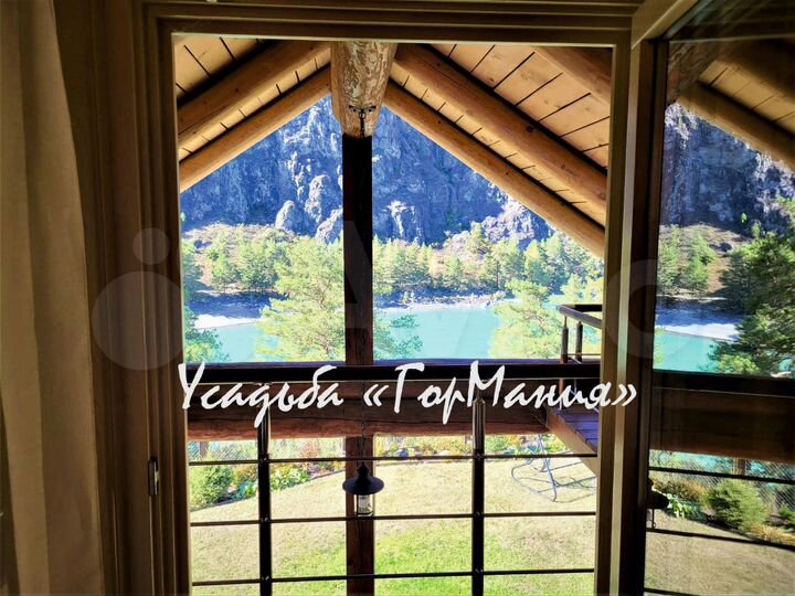 Коттедж 100 м² на участке 10 сот.