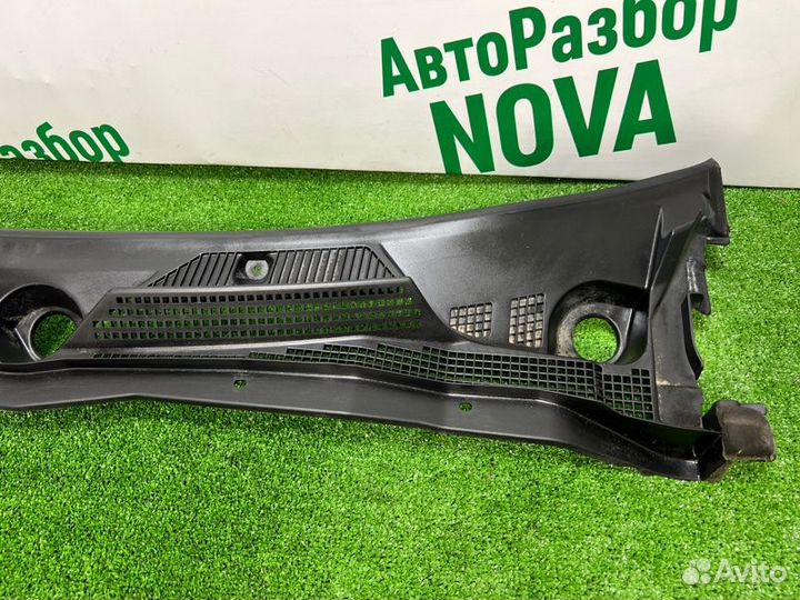 Жабо водостока Nissan Almera N16 1.5 QG15 2005