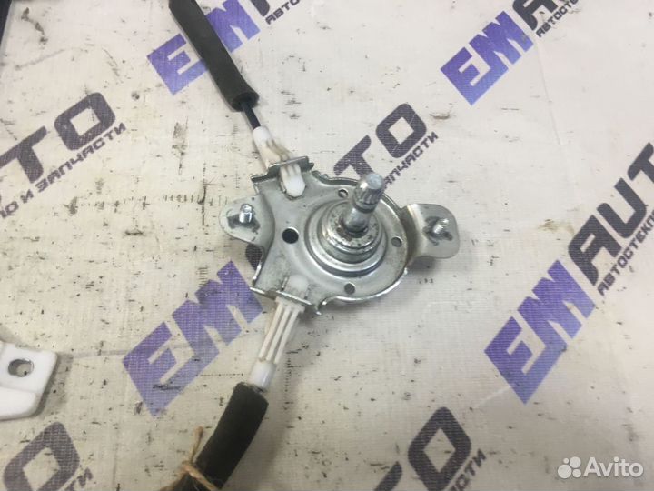 Стеклоподъемник передний левый Хендай Акцент 2