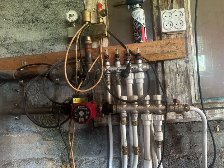 Дом 116 м² на участке 9,67 га