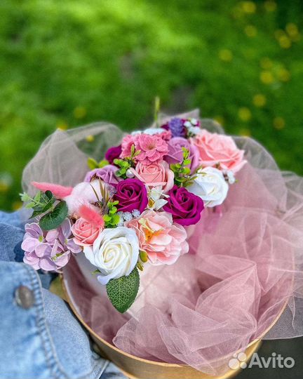 Цветы. Букет с розами