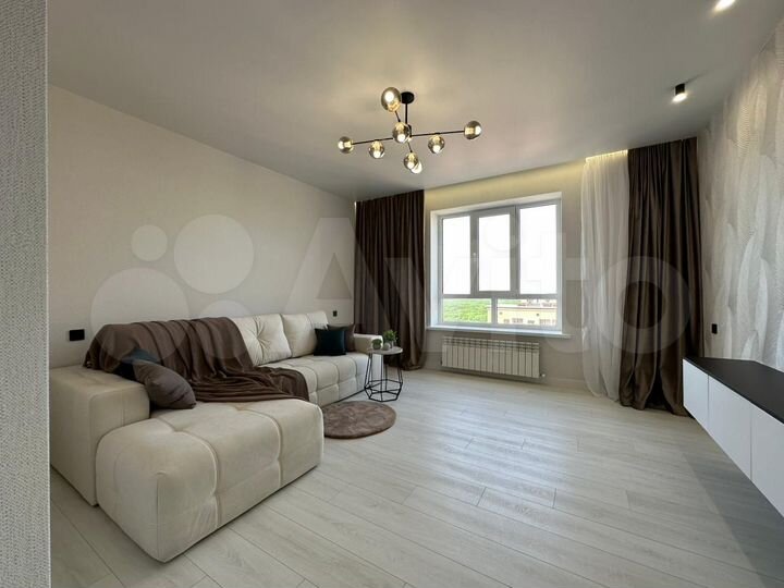 2-к. квартира, 63 м², 17/20 эт.