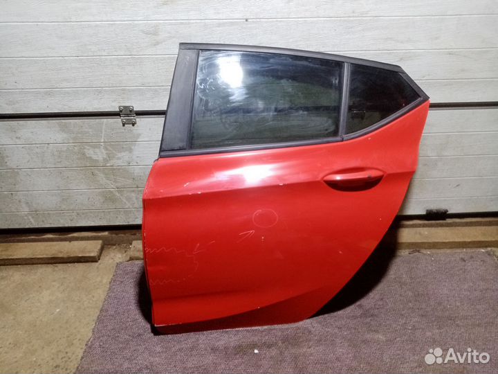 Дверь задняя левая Astra K