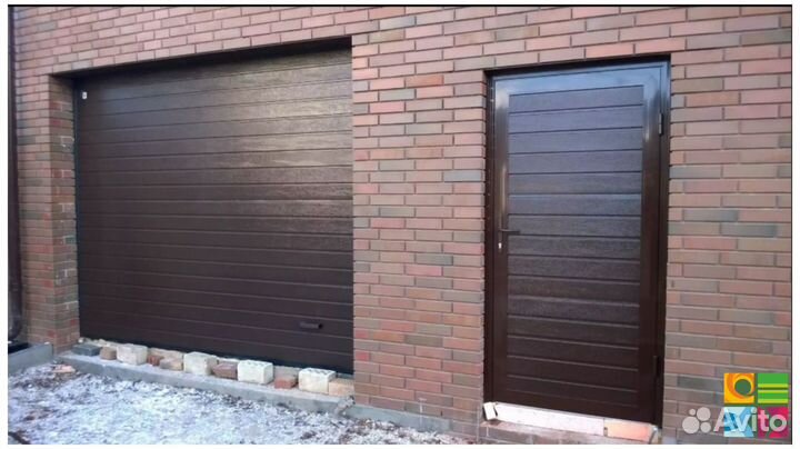 Секционные ворота для гаража alutech