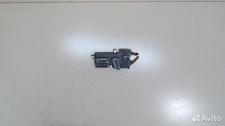 Кнопка сидений Audi A4 (B8), 2013