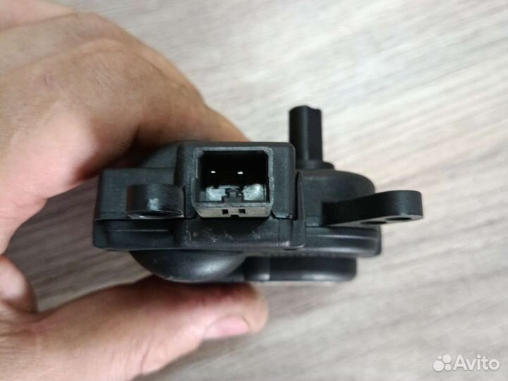 Моторчик заслонки отопителя ford fusion 1