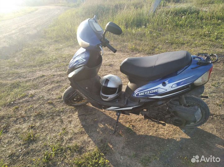Скутер метеор рейсер