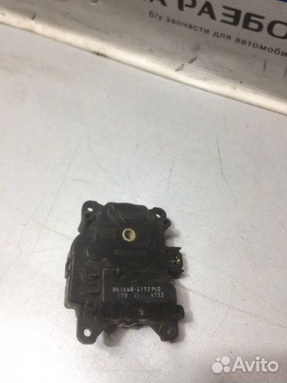 Сервопривод заслонки отопителя Toyota Corolla E150