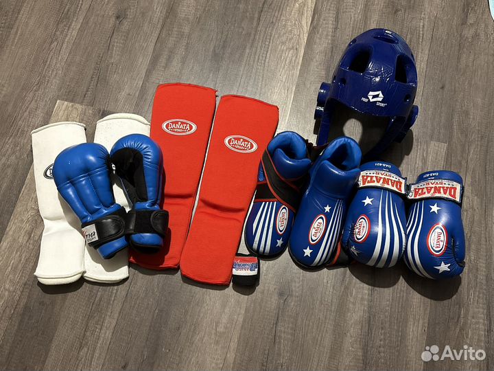 Перчатки шлем футы