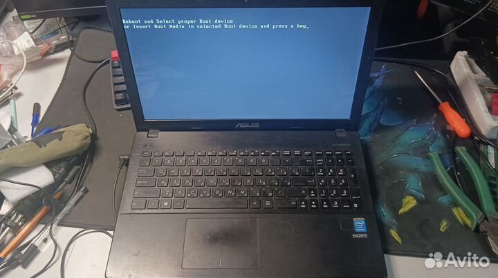 Ноутбук asus x551c