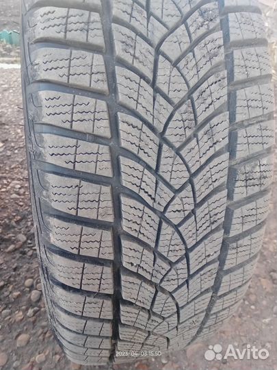 Goodyear UltraGrip Performance 2 195/55 R15