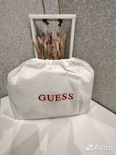Сумка Guess женская
