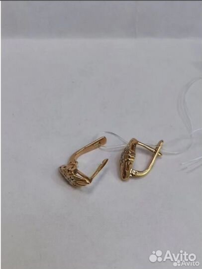 Золотые серьги 585