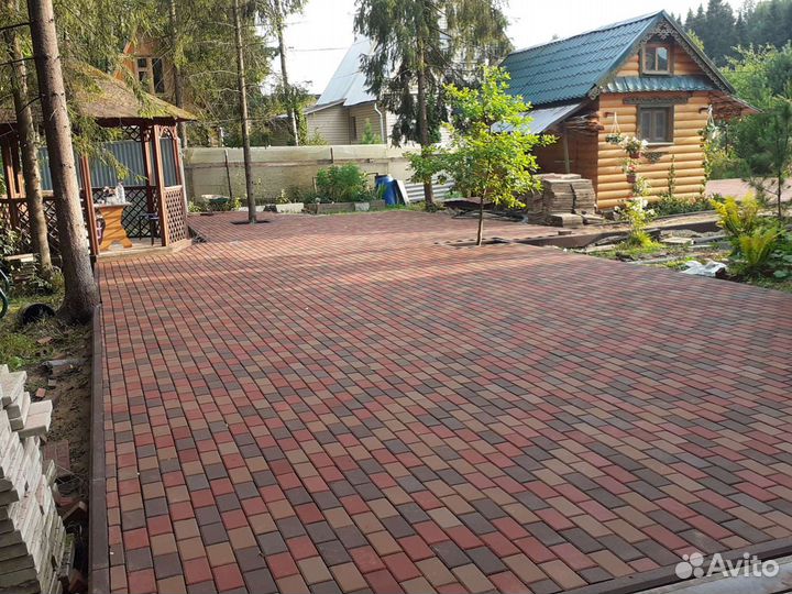 Укладка тротуарной плитки