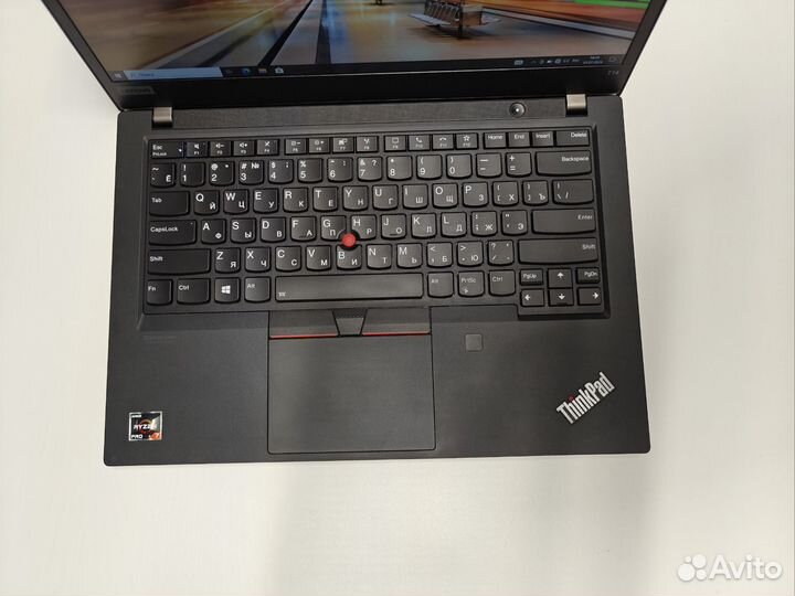 Lenovo ThinkPad t14 pro Ryzen 7 pro/16gb-512gb